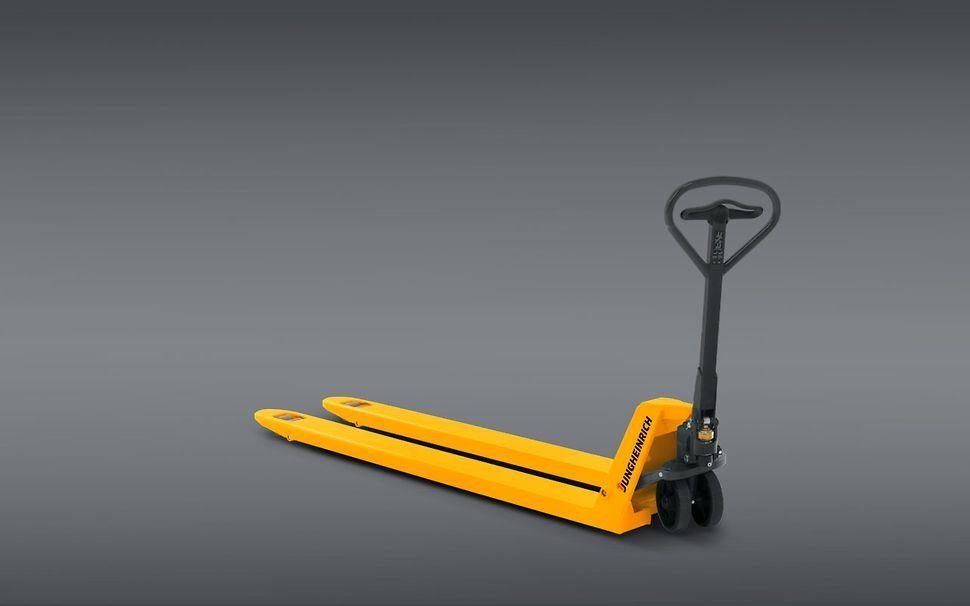 What Are The Benefits And Uses Of Hand Pallet Trucks in Bahrain?
