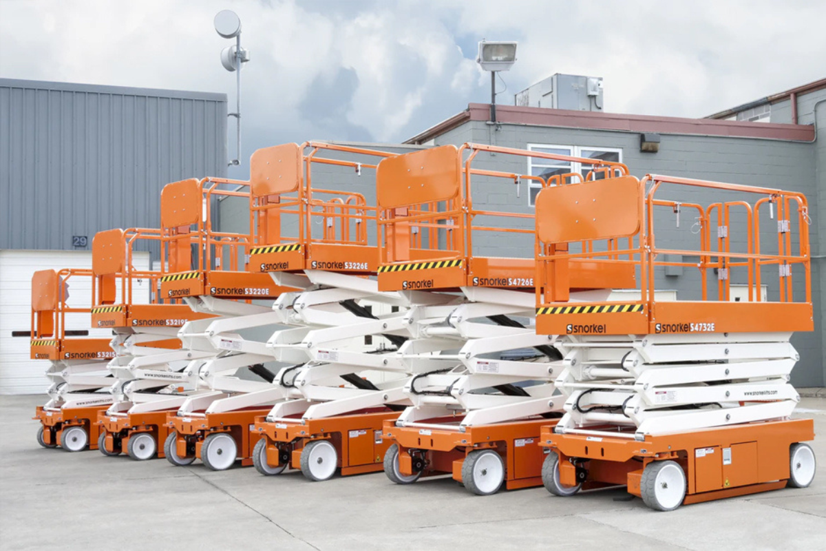 Scissor Lifts in Saudi Arabia: A Practical Guide to Choosing the Right One for Your Project