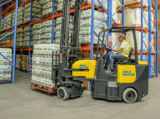 combilift aisle master