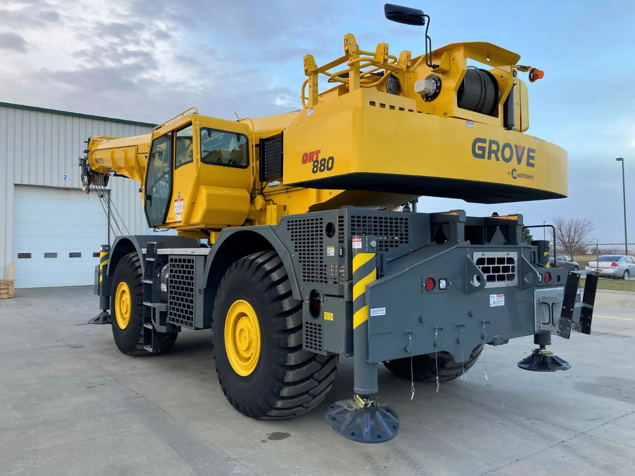 What to Look for in a Grove Mobile Crane for Construction Projects in Saudi Arabia