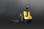 Manual vs Electric Pallet Trucks: Which Fits Your Warehouse Operation in Saudi Arabia?
