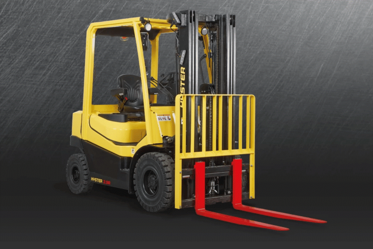 Hyster Diesel Forklifts: Reliable Material Handling for Saudi Warehouses